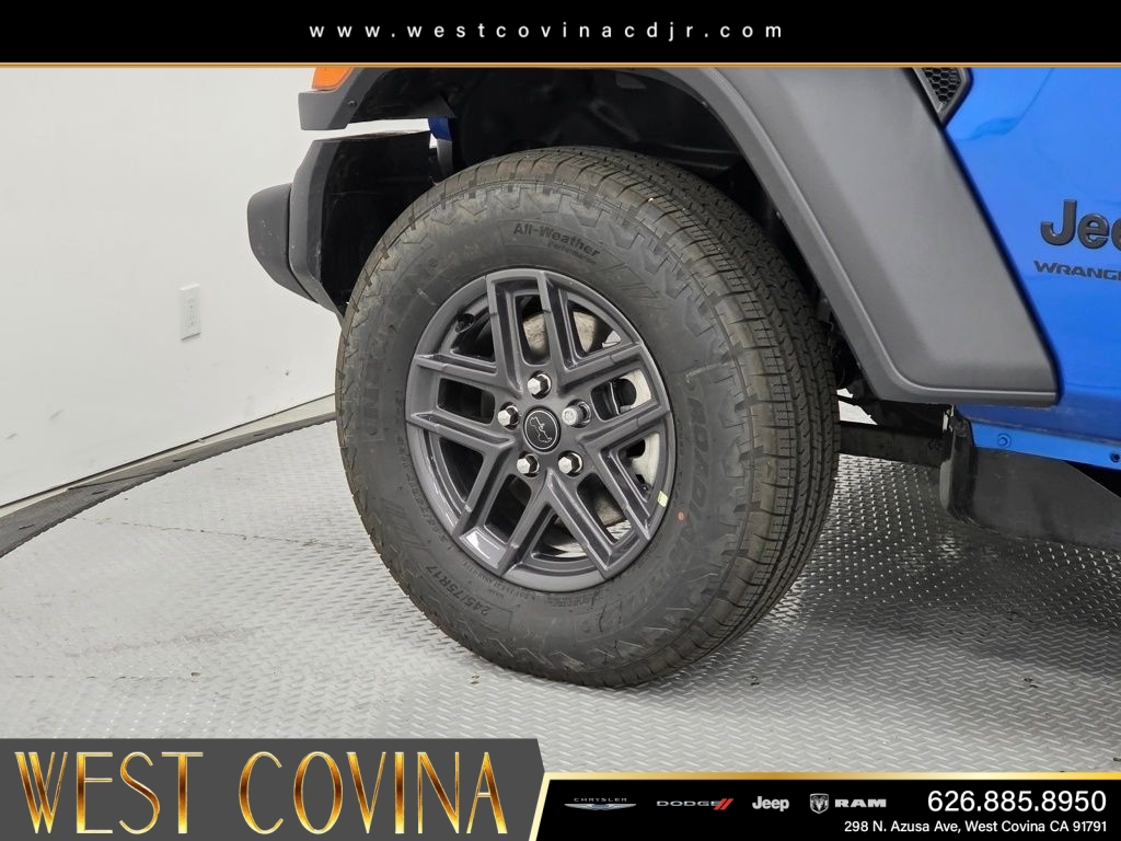 New 2026 Hydro Blue Pearl-Coat Exterior Paint Jeep Sport image 9
