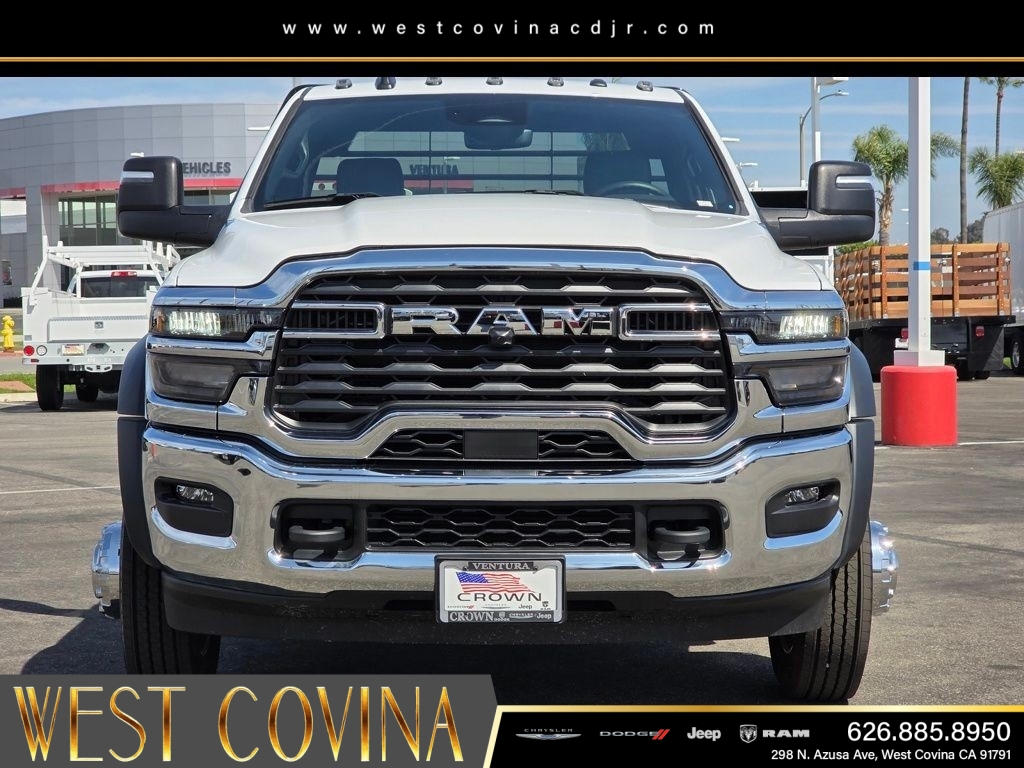 New 2026 Bright White Clear-Coat Exterior Paint RAM Tradesman image 2