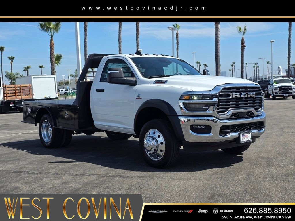 New 2026 Bright White Clear-Coat Exterior Paint RAM Tradesman image 3