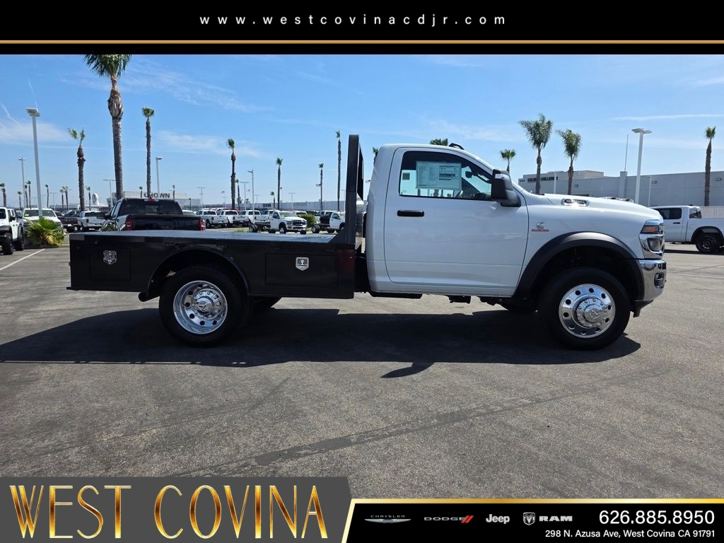 New 2026 Bright White Clear-Coat Exterior Paint RAM Tradesman image 4
