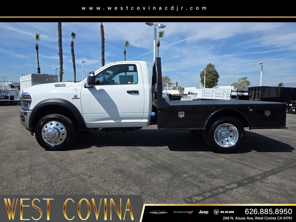 New 2026 Bright White Clear-Coat Exterior Paint RAM Tradesman image 10