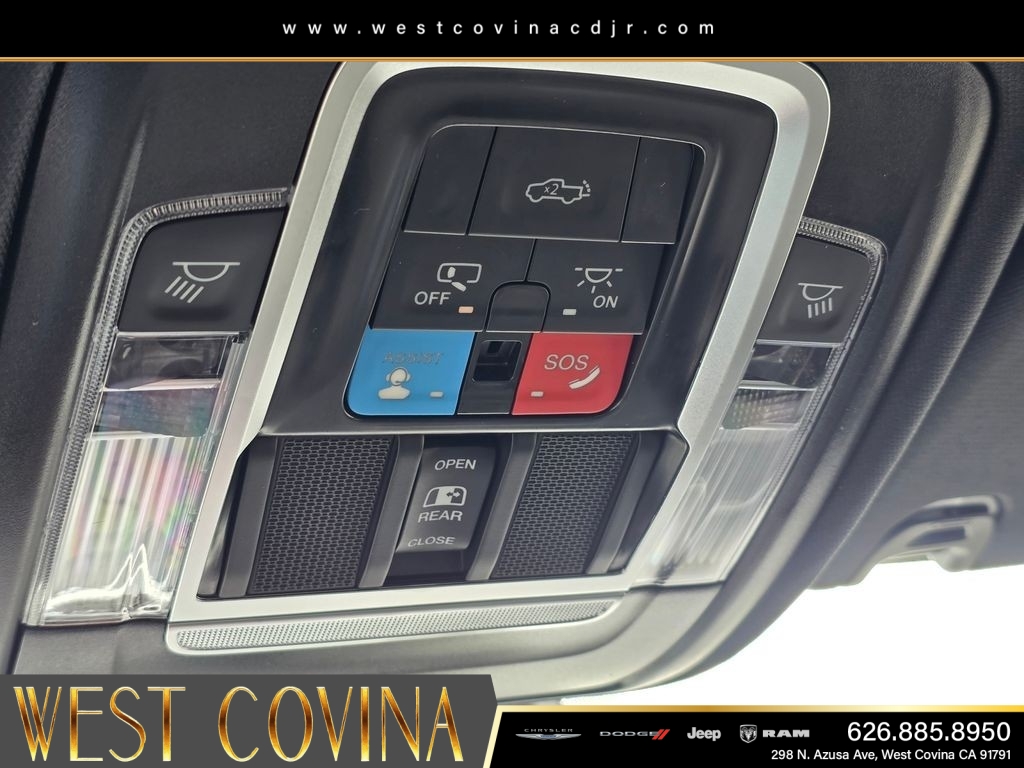 New 2026 Ivory White Tri-Coat Pearl-Coat Exterior Paint RAM Limited image 11