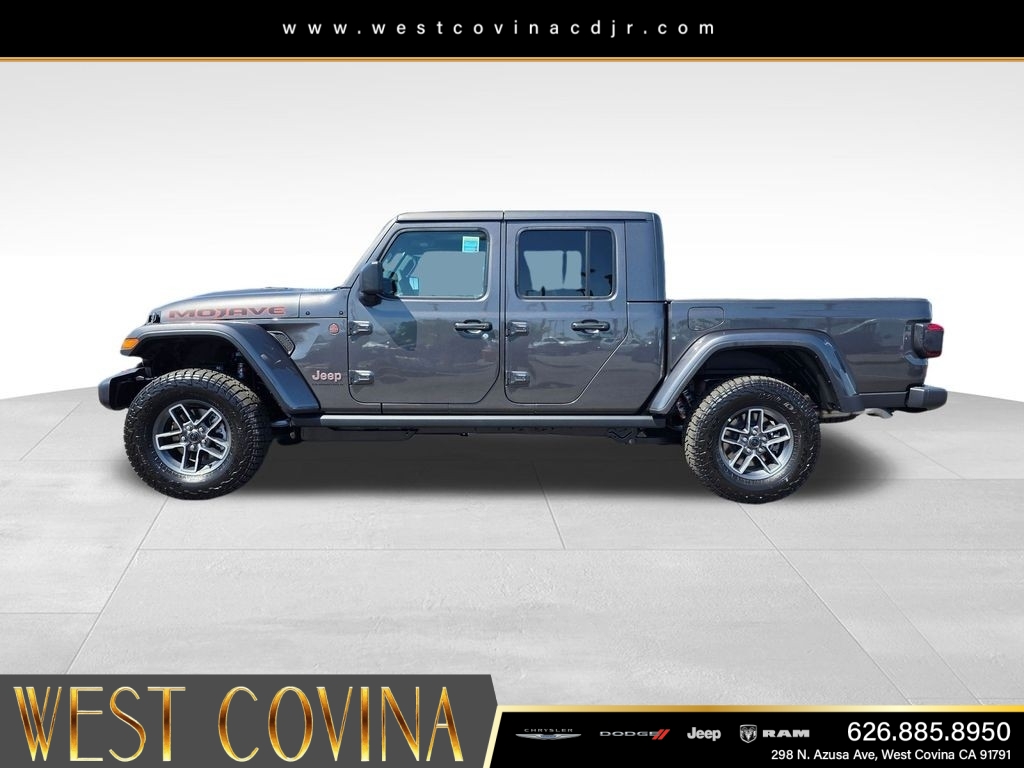 New 2026 Granite Crystal Metallic Clear-Coat Exterior Paint Jeep Mojave image 8