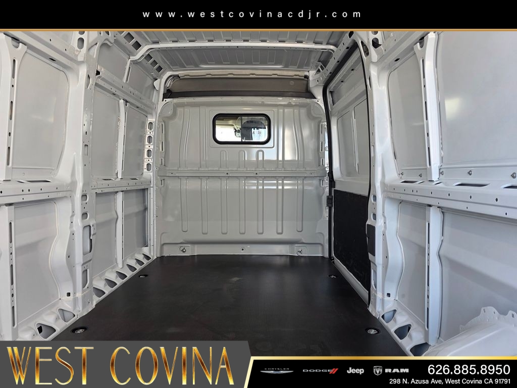 New 2026 Bright White Clear-Coat Exterior Paint RAM High Roof image 19