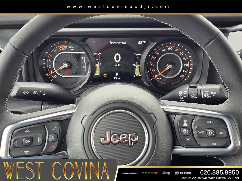 New 2026 Hydro Blue Pearl-Coat Exterior Paint Jeep Sahara image 25