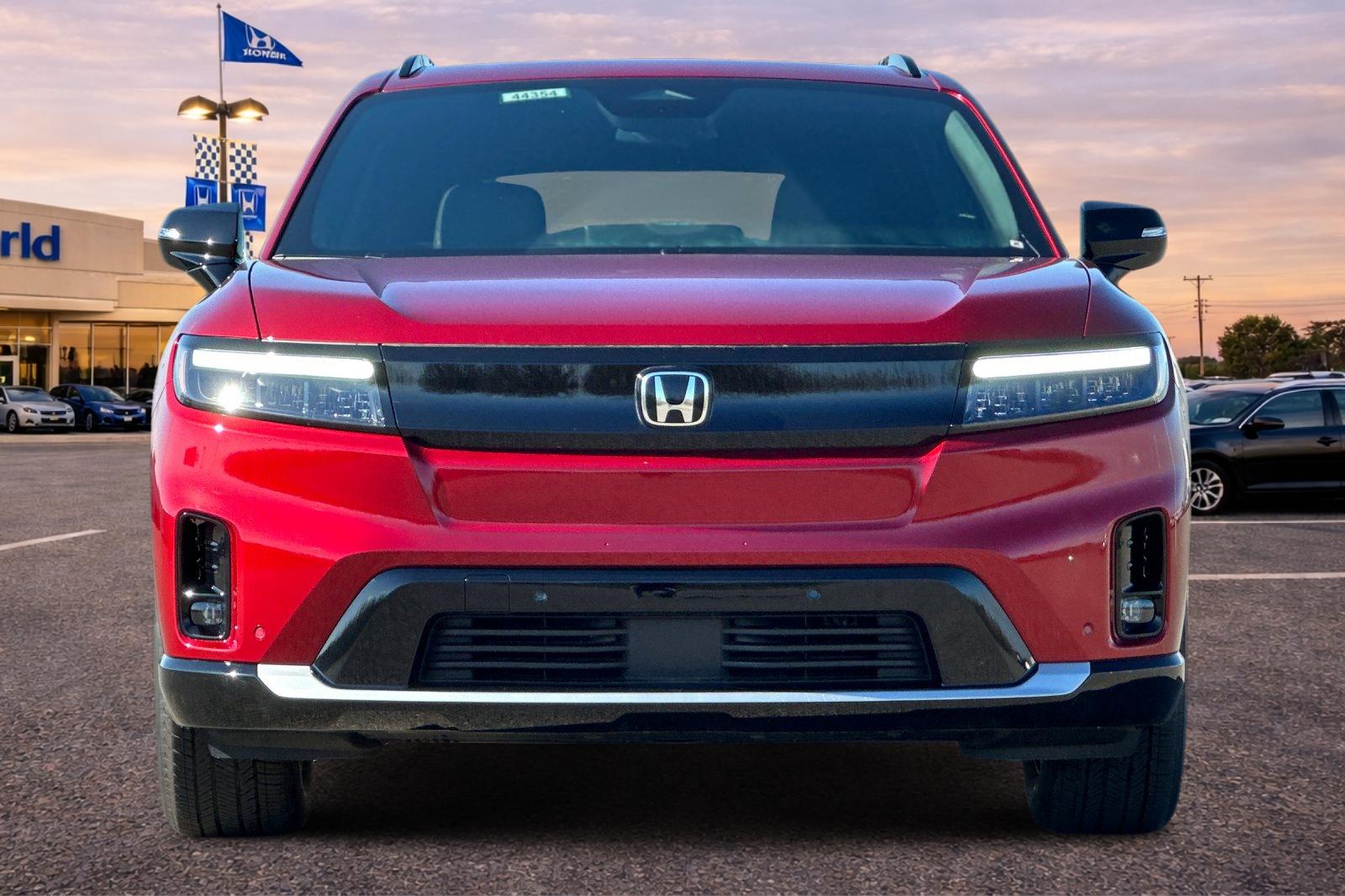 New 2026 Scarlet Red Metallic Honda Touring image 9