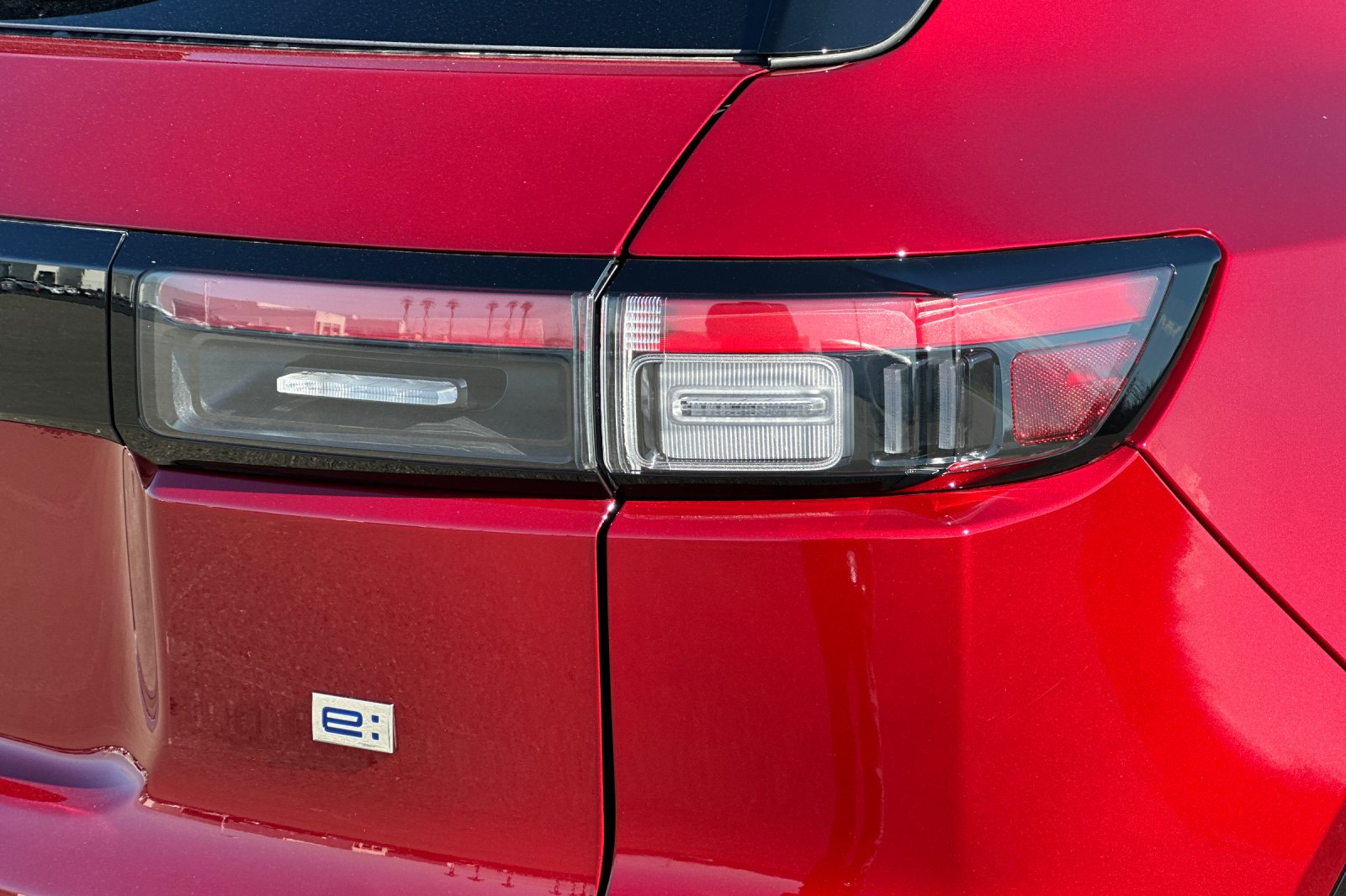 New 2026 Scarlet Red Metallic Honda Touring image 34