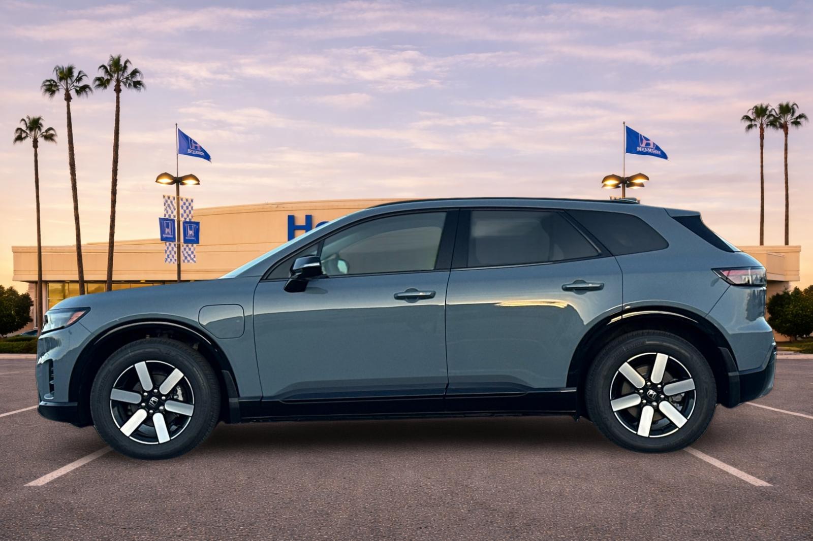 New 2026 Sonic Gray Pearl Honda Touring image 7