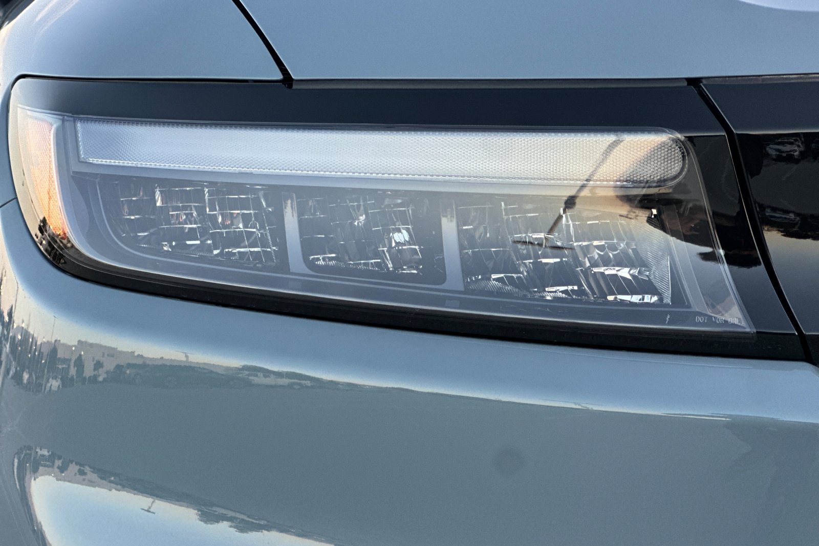 New 2026 Sonic Gray Pearl Honda Touring image 31