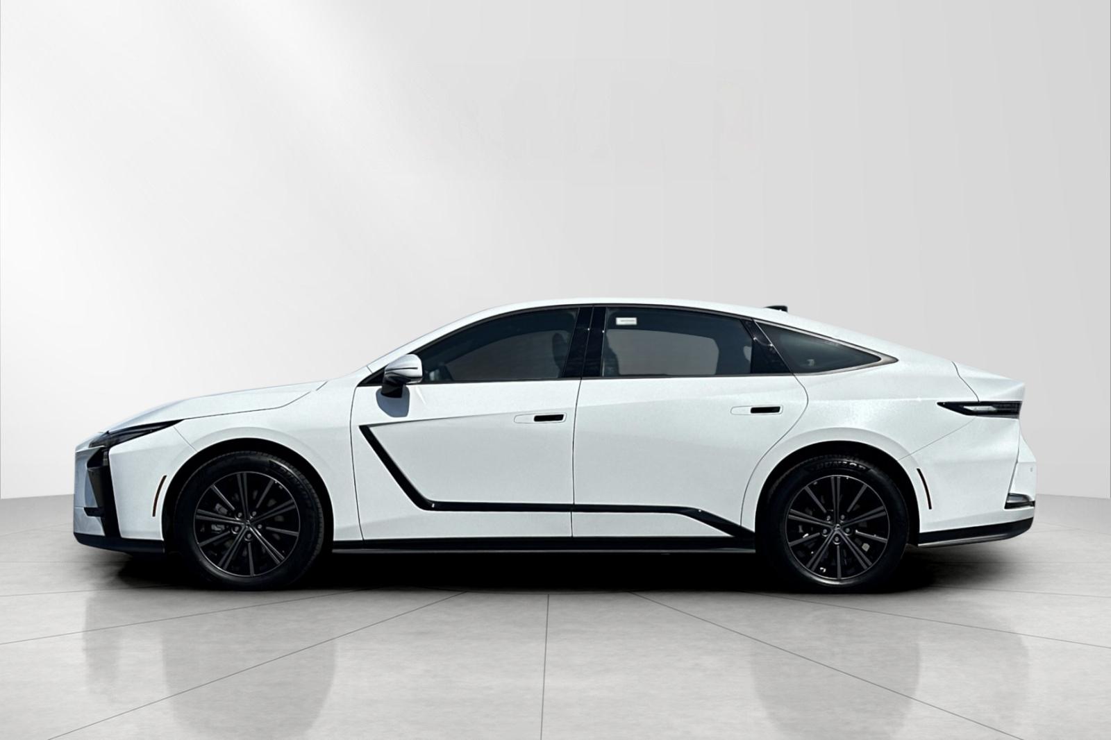 New 2026 Ultra White Lexus ES 350e PREMIUM image 3