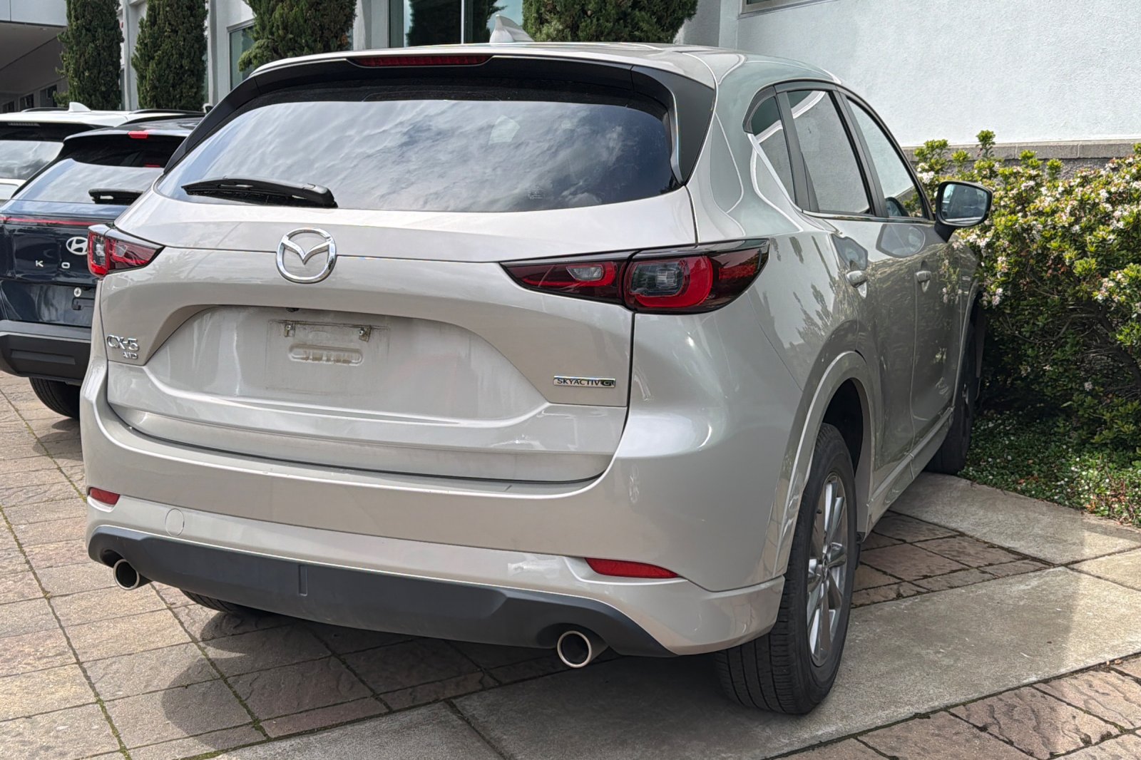2025 Mazda CX-5 S Select Package Auto AWD's photo