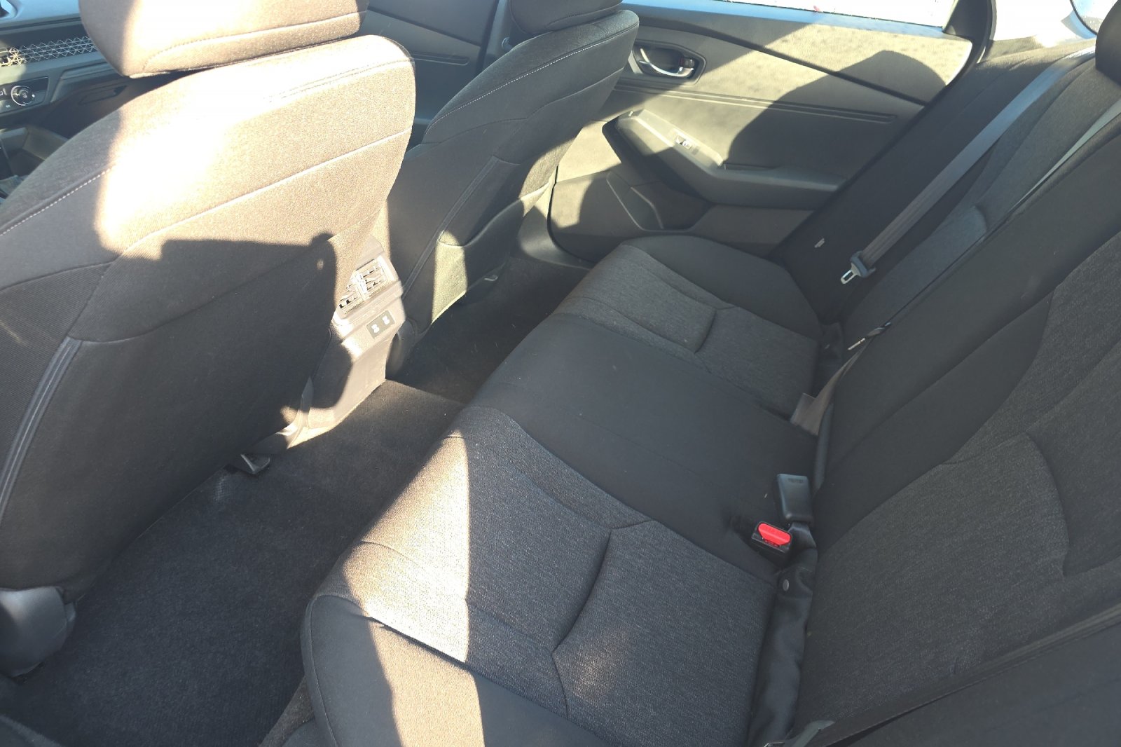 Used 2025 Solar Silver Metallic Honda LX image 13