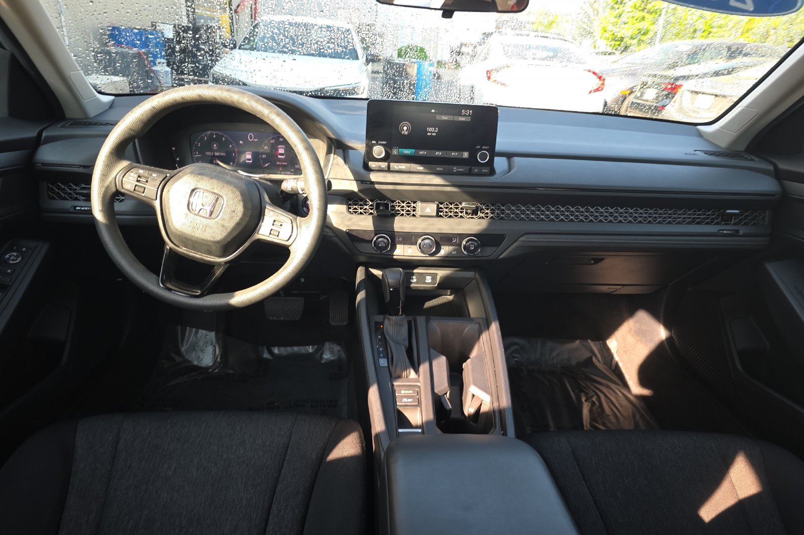 Used 2025 Solar Silver Metallic Honda LX image 14