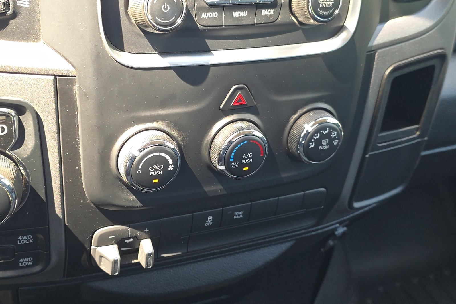 Used 2018 Bright White Clearcoat Ram Tradesman image 15