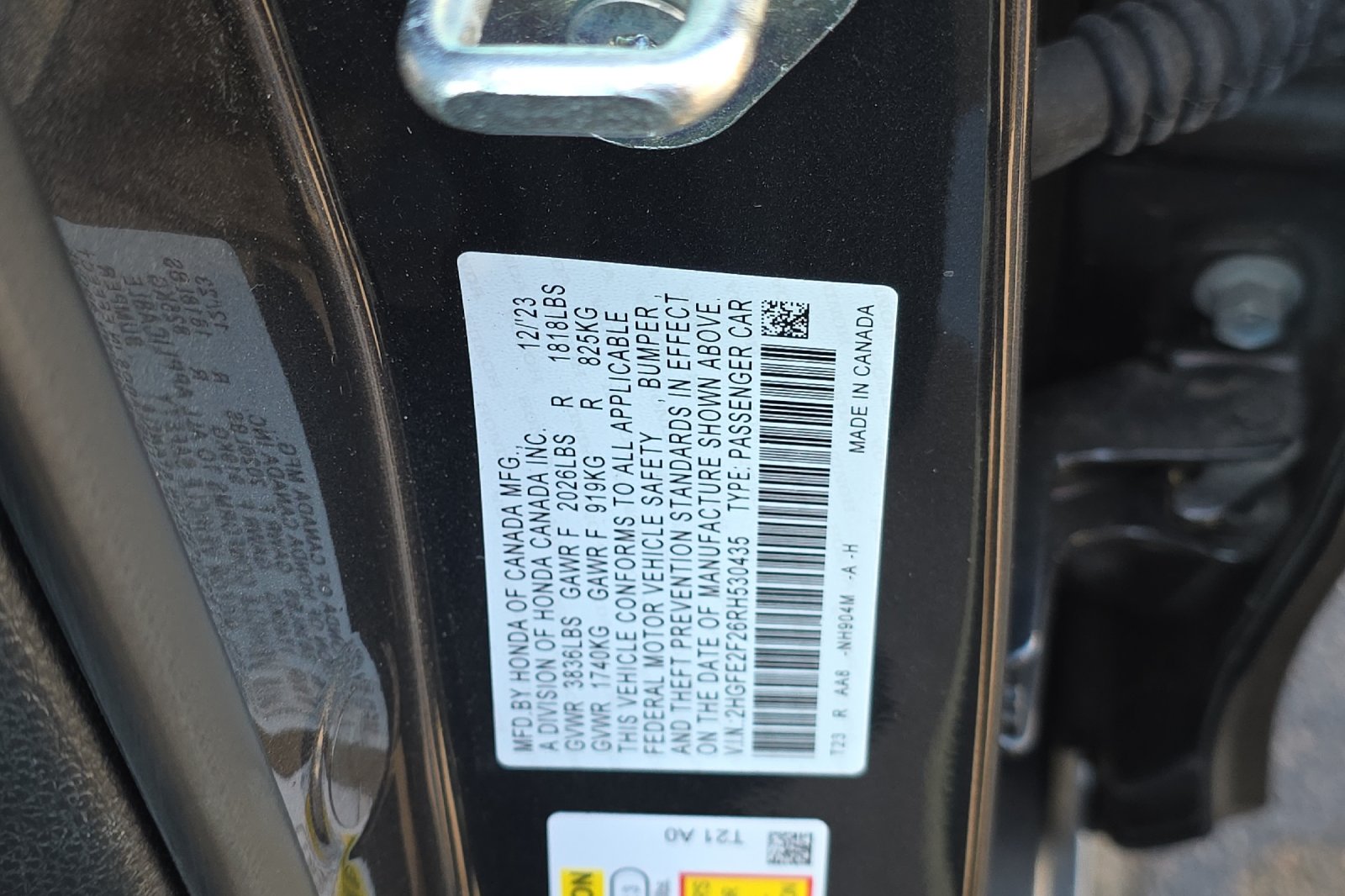 Used 2024 Meteorite Gray Metallic Honda LX image 24