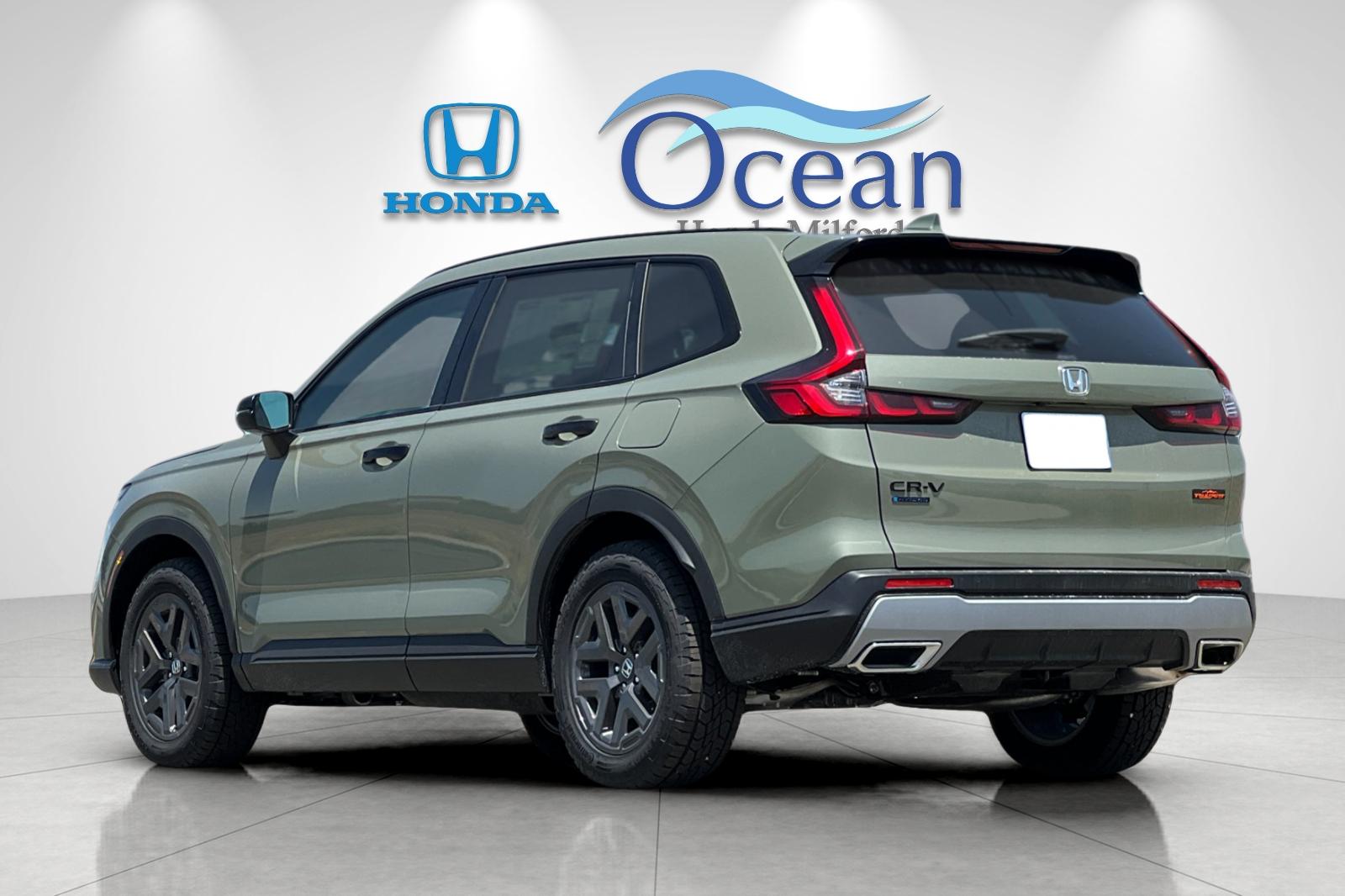 New 2026 Ash Green Metallic Honda AWD TrailSport Hybrid image 3