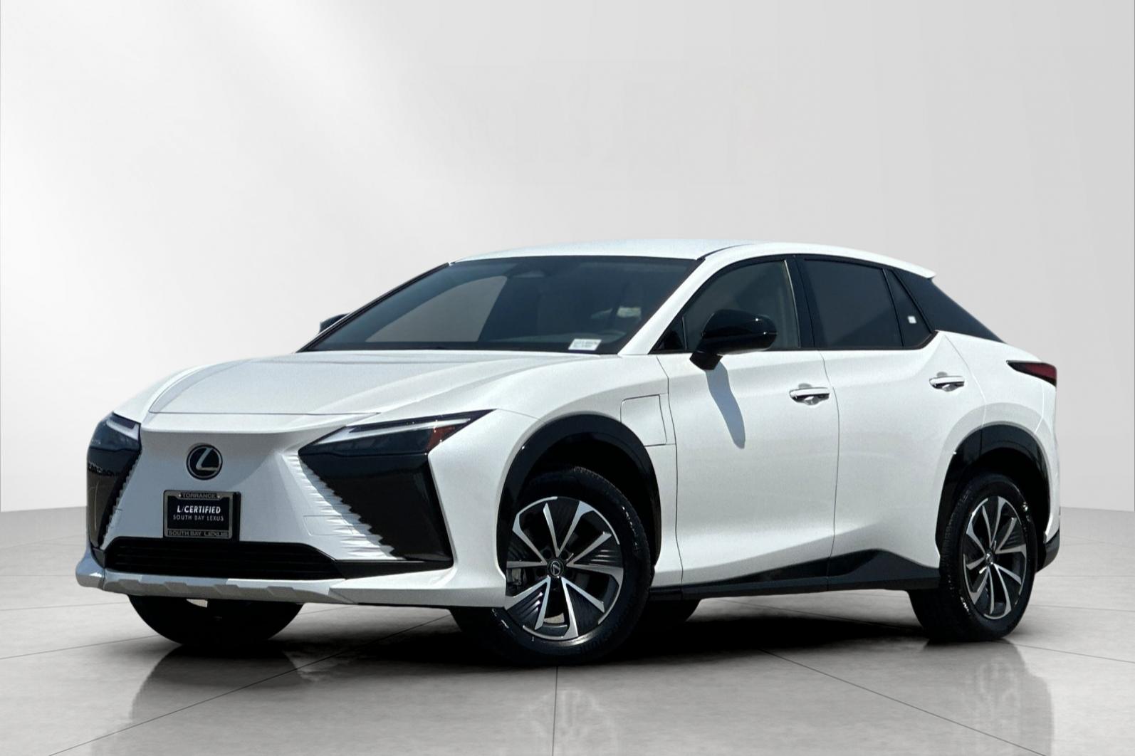 2025 Lexus RZ 450e's photo