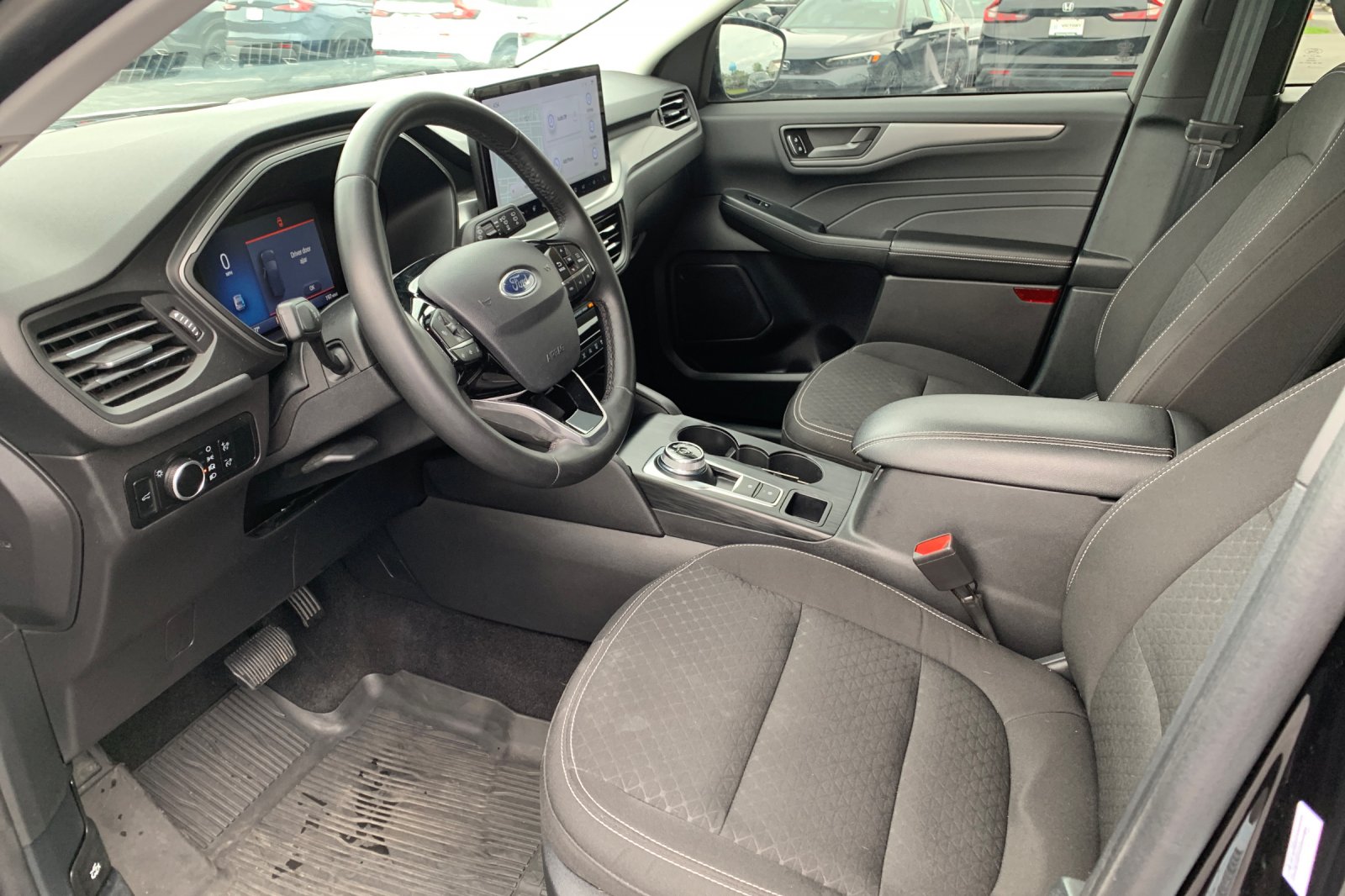 Used 2024 Black Metallic Ford Active image 12