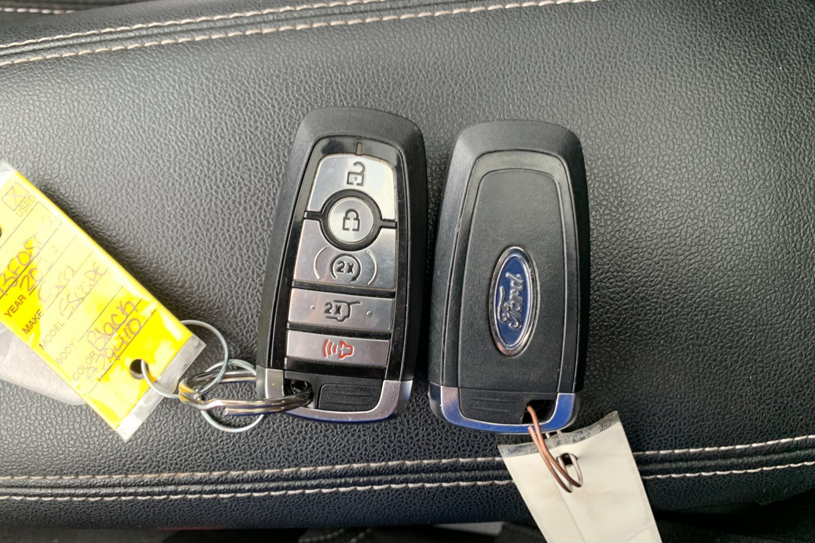 Used 2024 Black Metallic Ford Active image 11