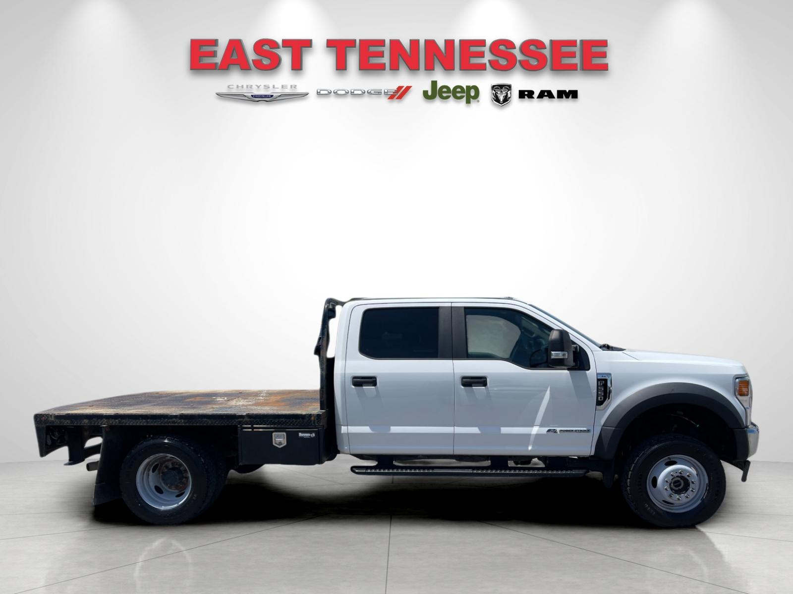 Used 2020 White Ford XL image 2
