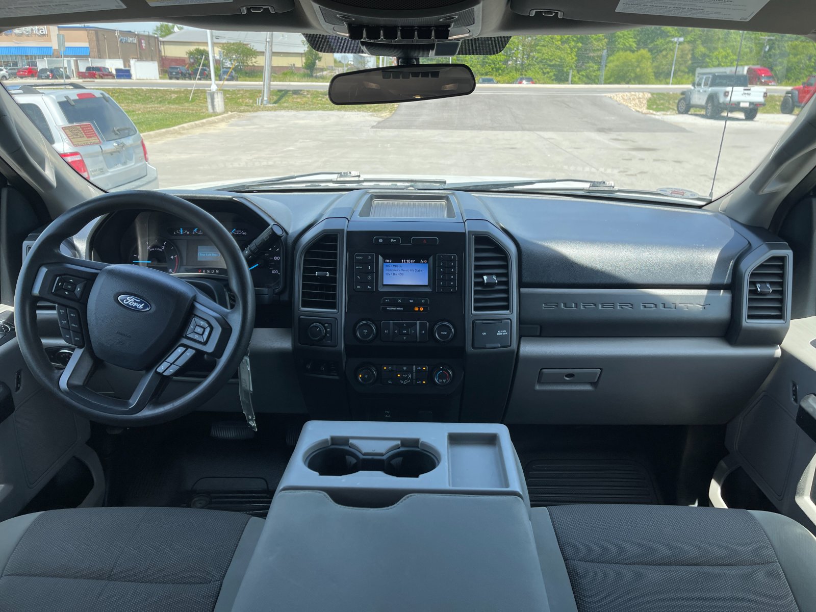 Used 2020 White Ford XL image 15
