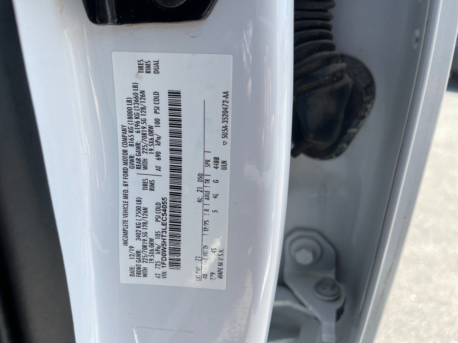 Used 2020 White Ford XL image 30