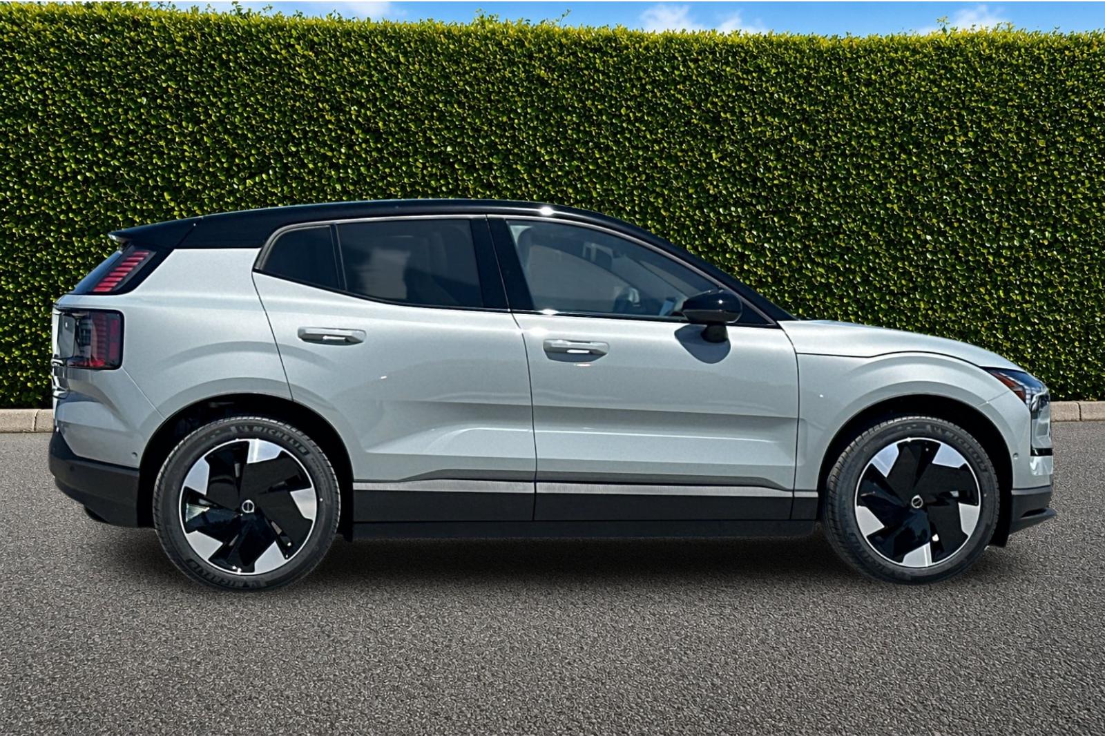 New 2026 Vapour Grey Volvo Ultra image 7