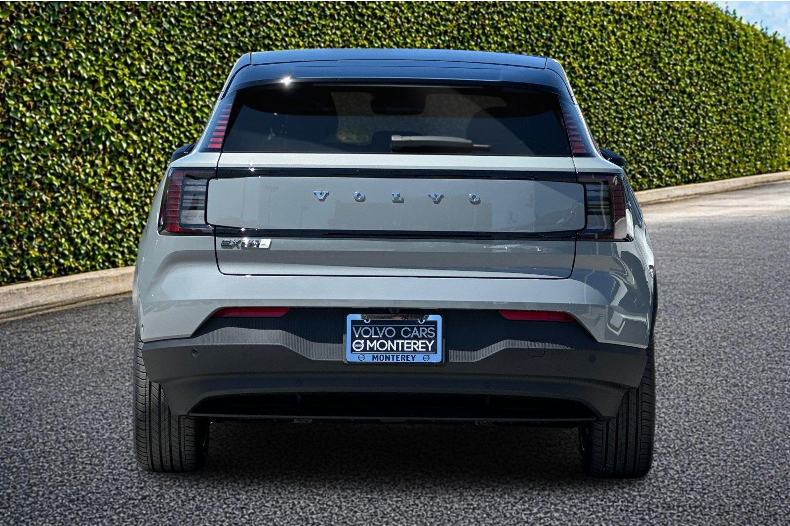 New 2026 Vapour Grey Volvo Ultra image 5