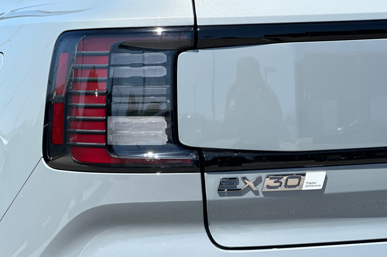 New 2026 Vapour Grey Volvo Ultra image 26