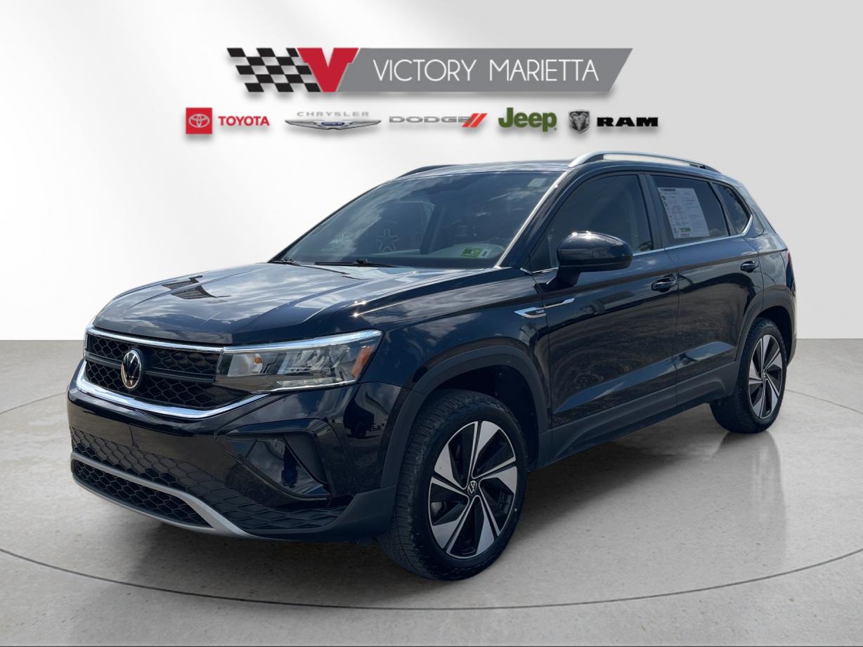 2024 Volkswagen Taos 1.5T SE 4Motion's photo