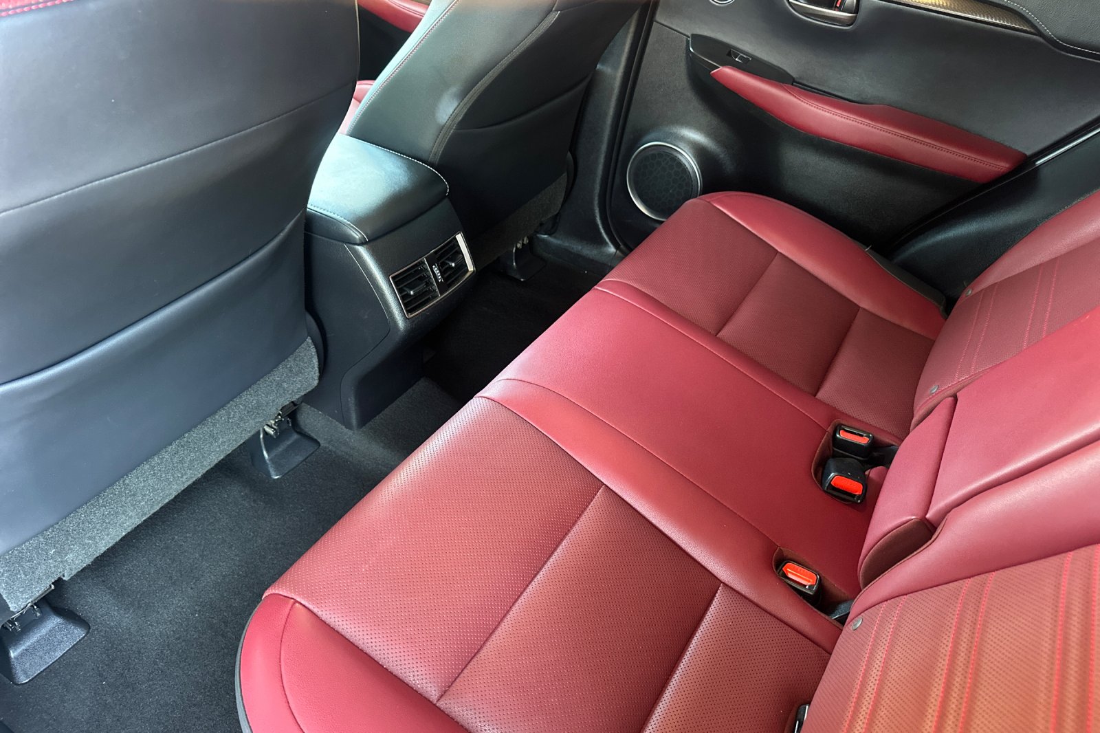 Used 2021 Gray Lexus 300h image 11