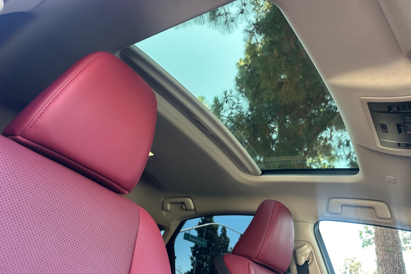 Used 2021 Gray Lexus 300h image 16