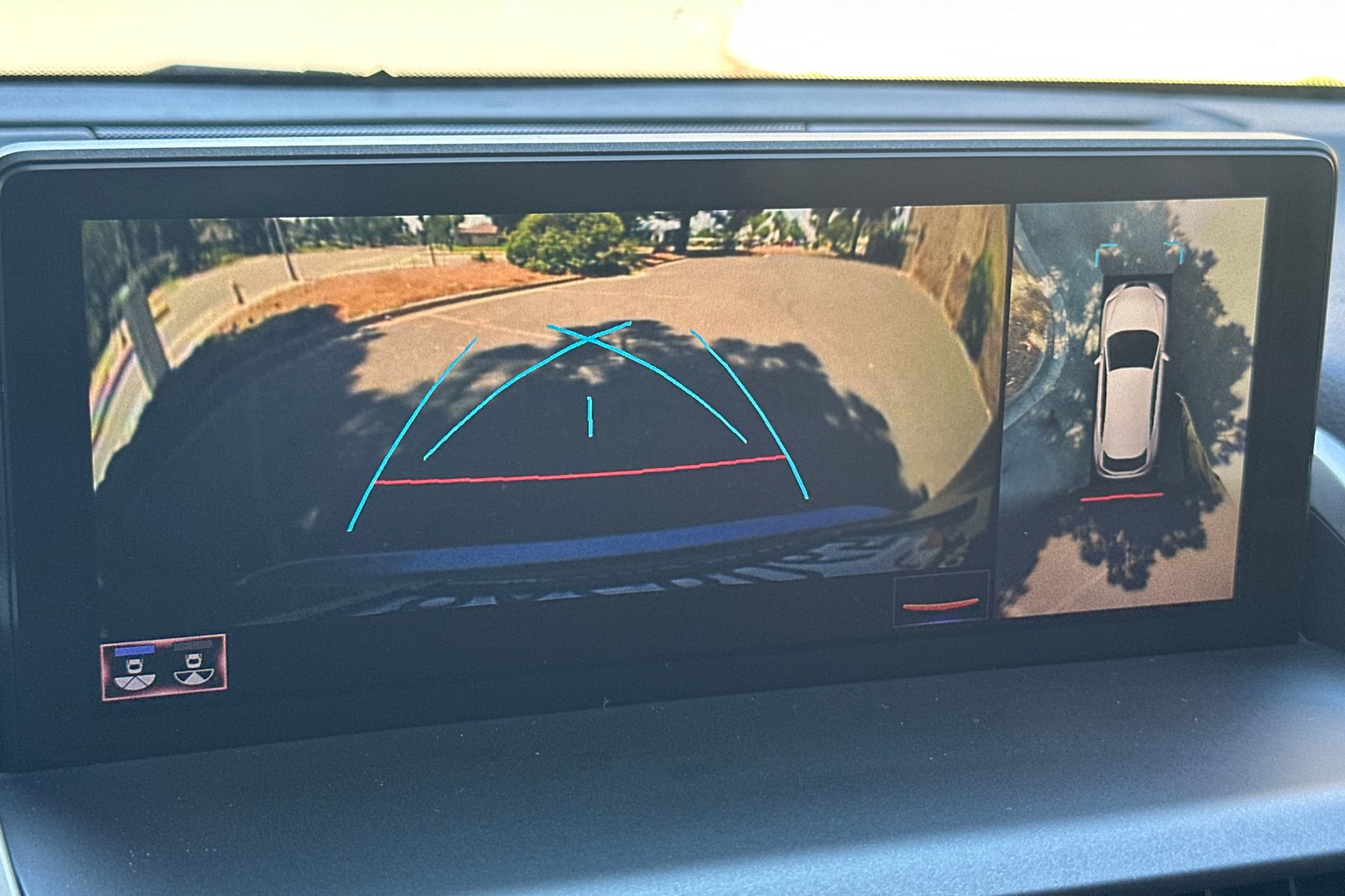 Used 2021 Gray Lexus 300h image 19