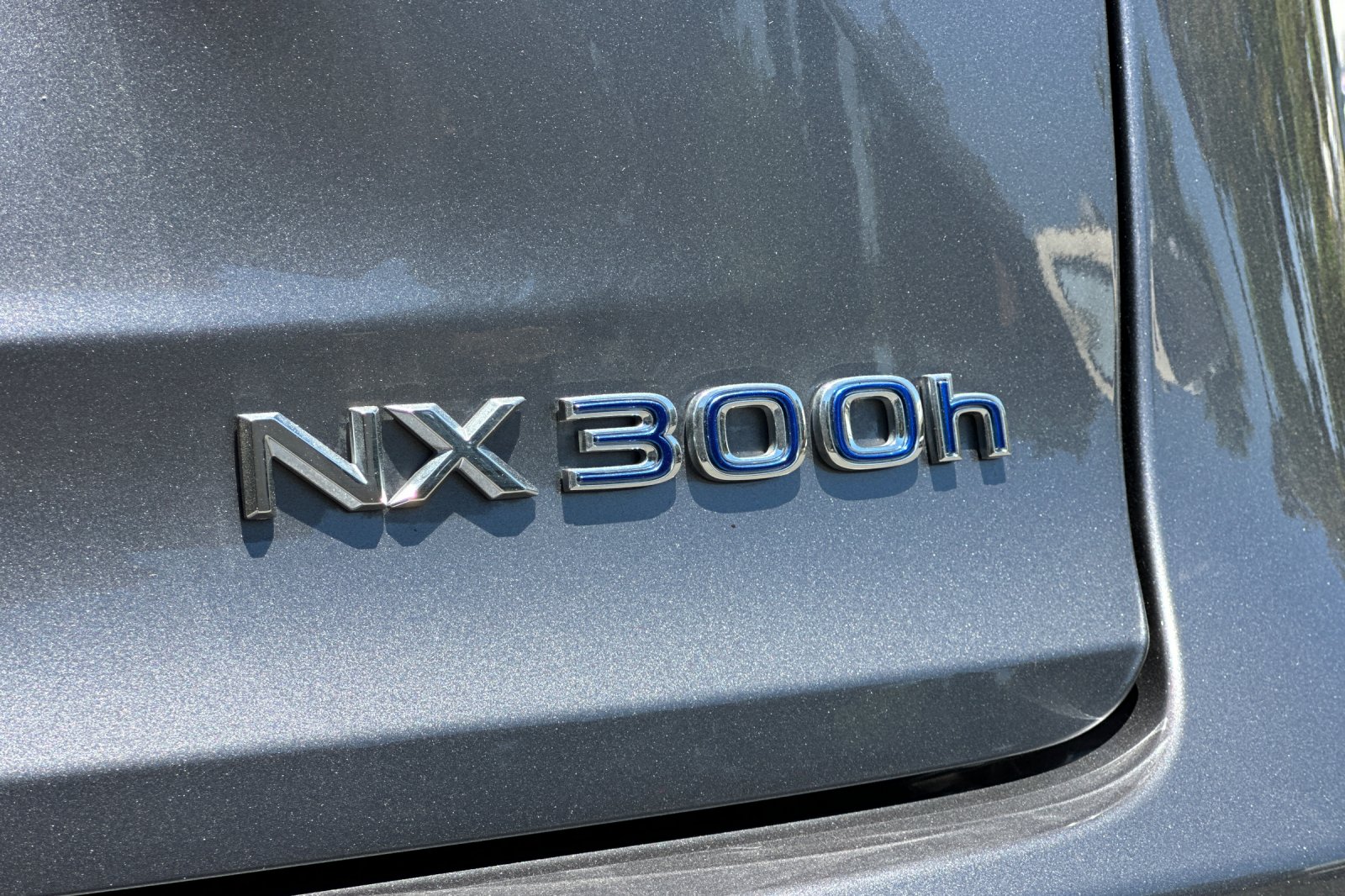 Used 2021 Gray Lexus 300h image 26