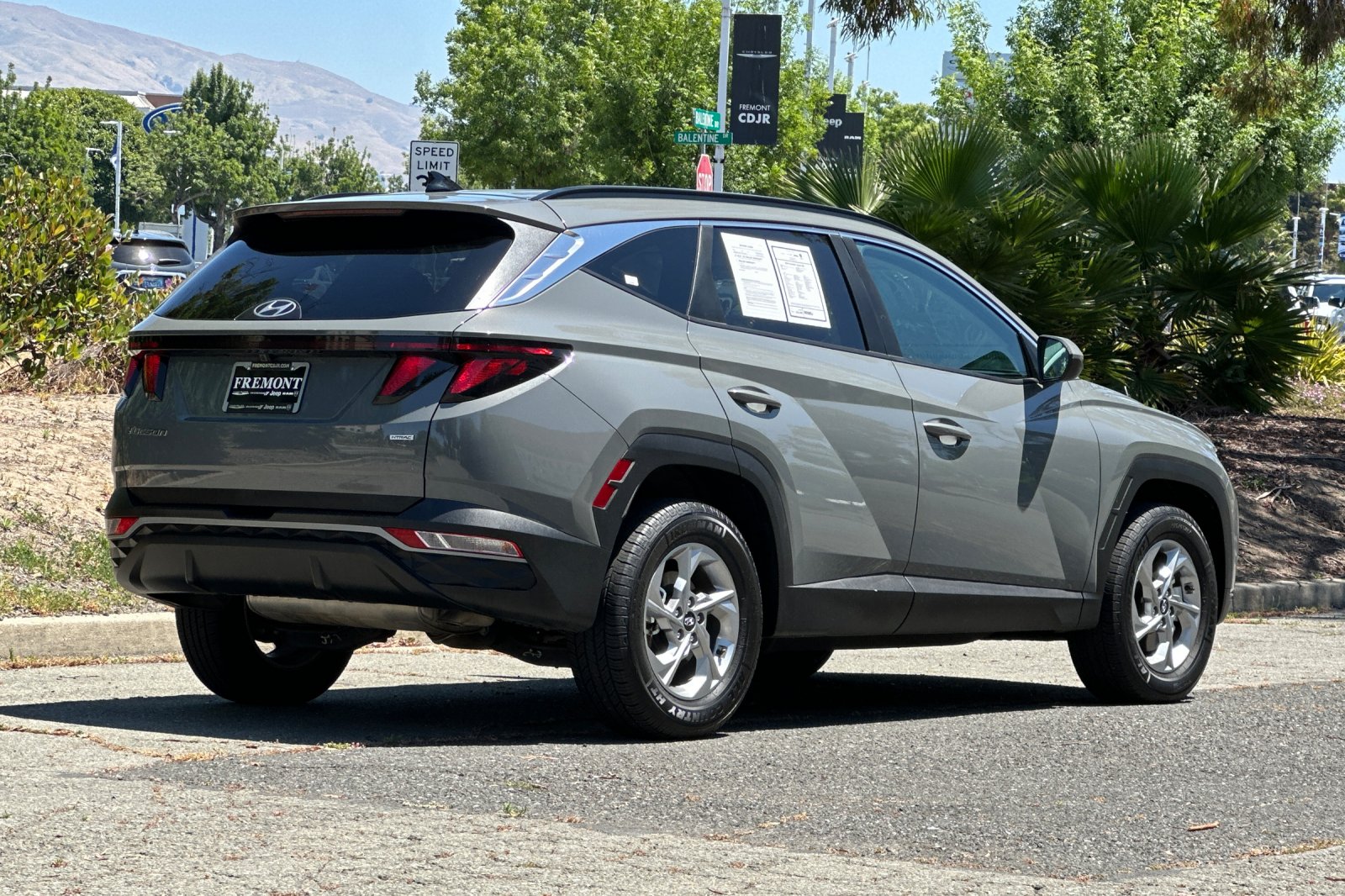 Used 2024 Gray Hyundai SEL image 3