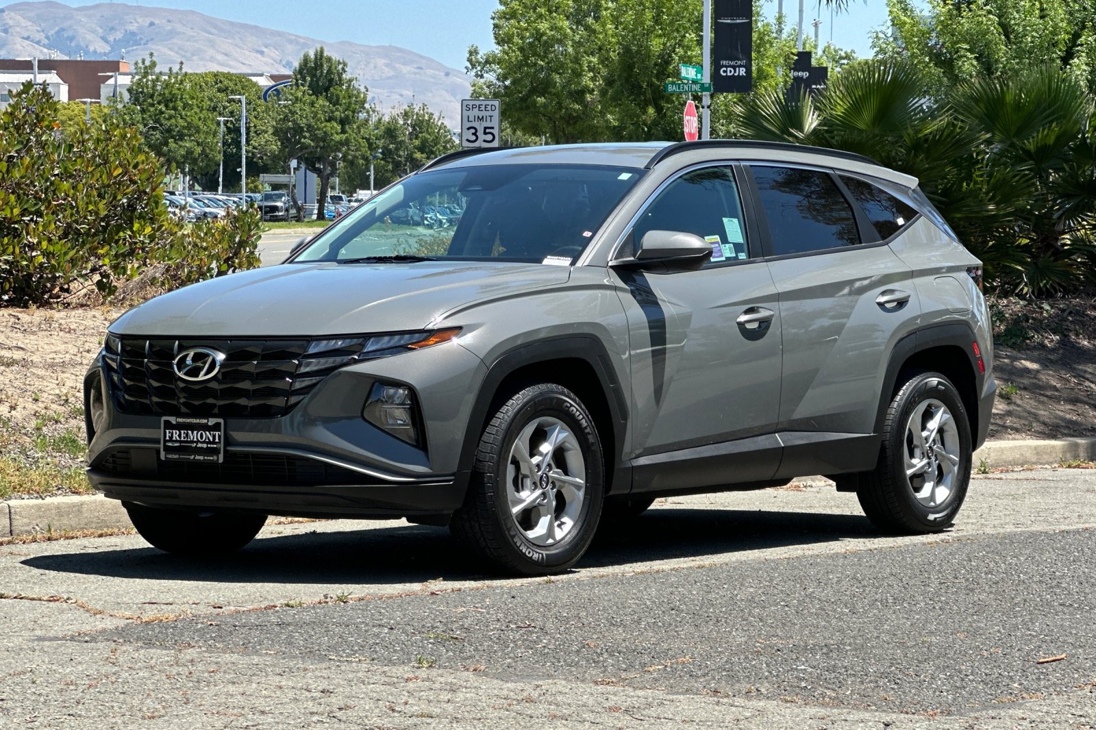 Used 2024 Gray Hyundai SEL image 7