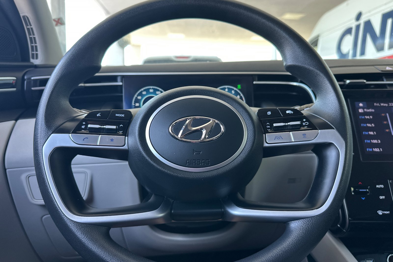 Used 2024 Gray Hyundai SEL image 22