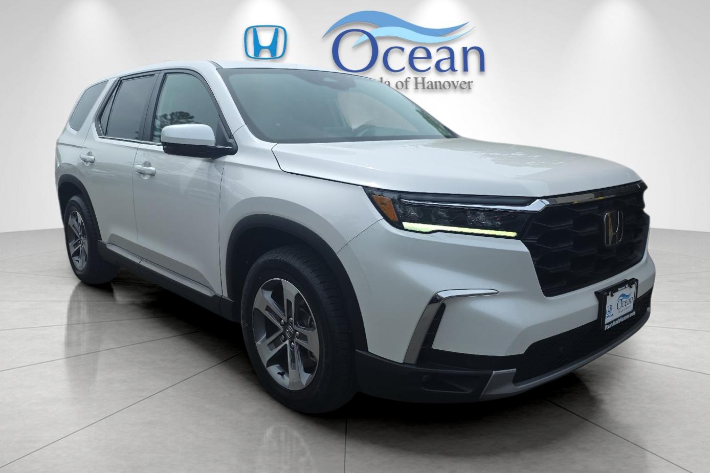 2025 Honda Pilot EX-L AWD's photo