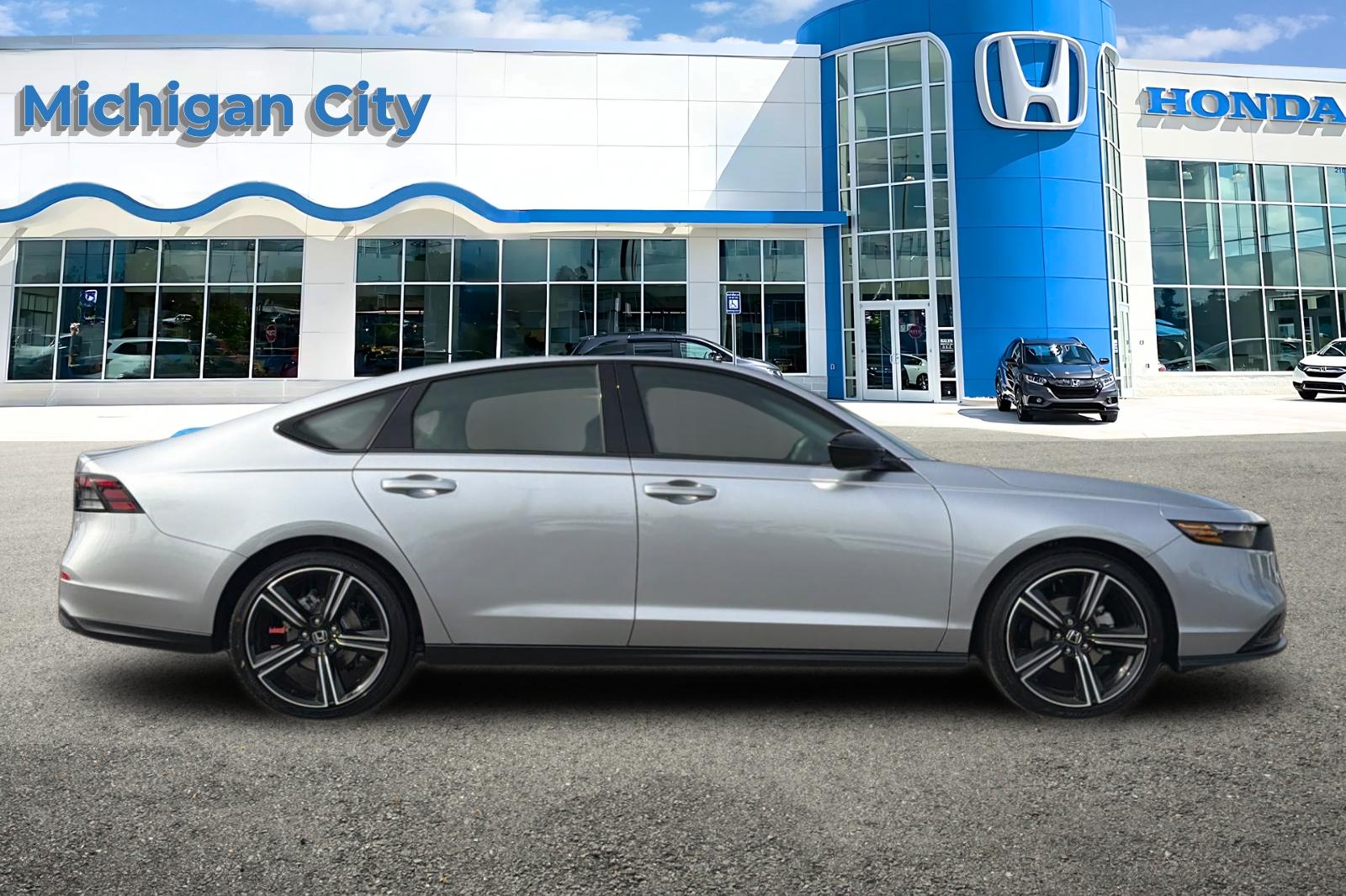 New 2026 Solar Silver Metallic Honda SE image 6