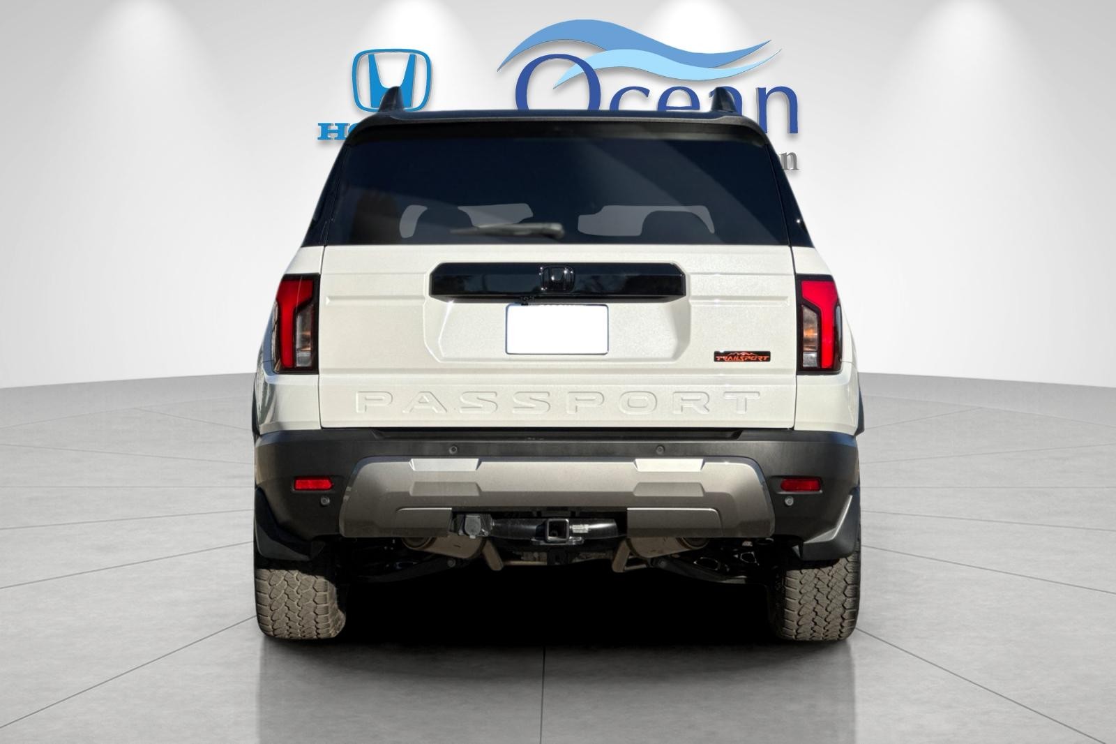 New 2026 Platinum White Pearl Honda TrailSport Blackout image 4