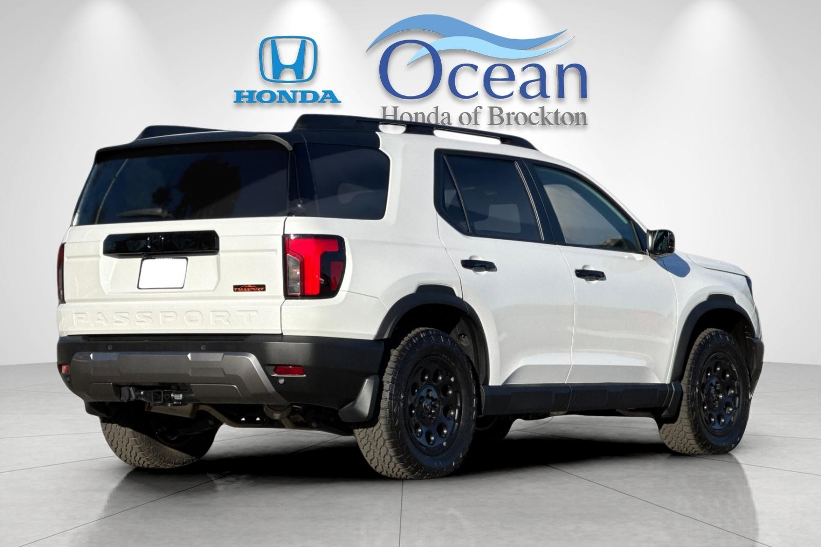 New 2026 Platinum White Pearl Honda TrailSport Blackout image 5