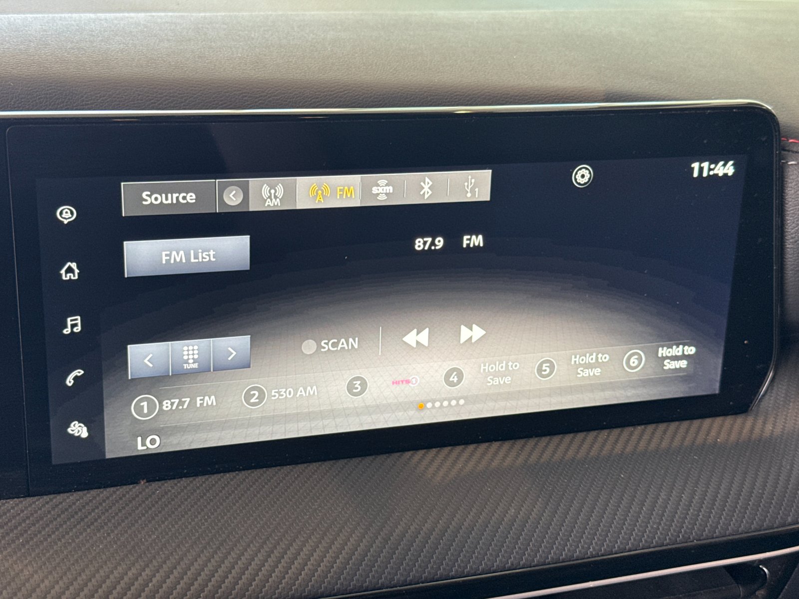 Used 2025 Gray Nissan SR image 17