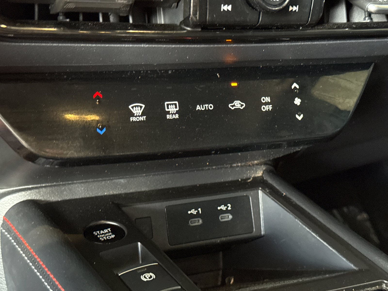 Used 2025 Gray Nissan SR image 19
