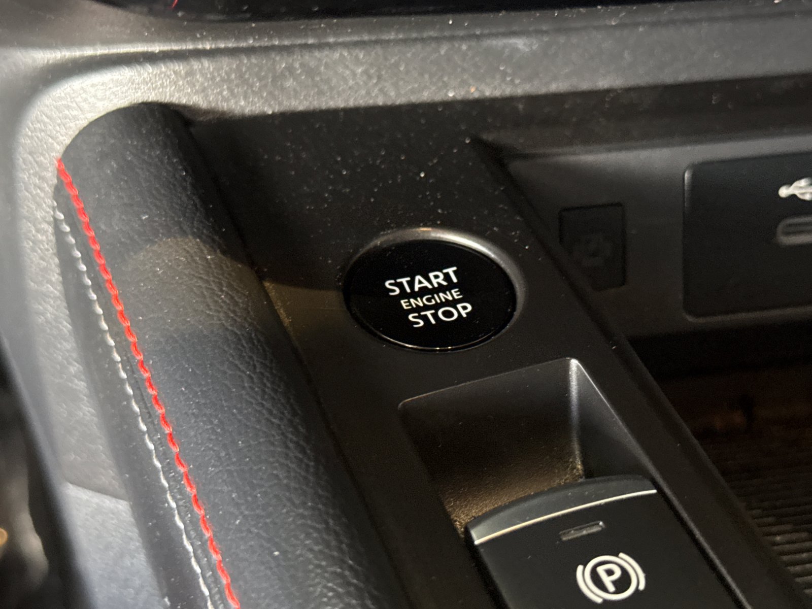 Used 2025 Gray Nissan SR image 21