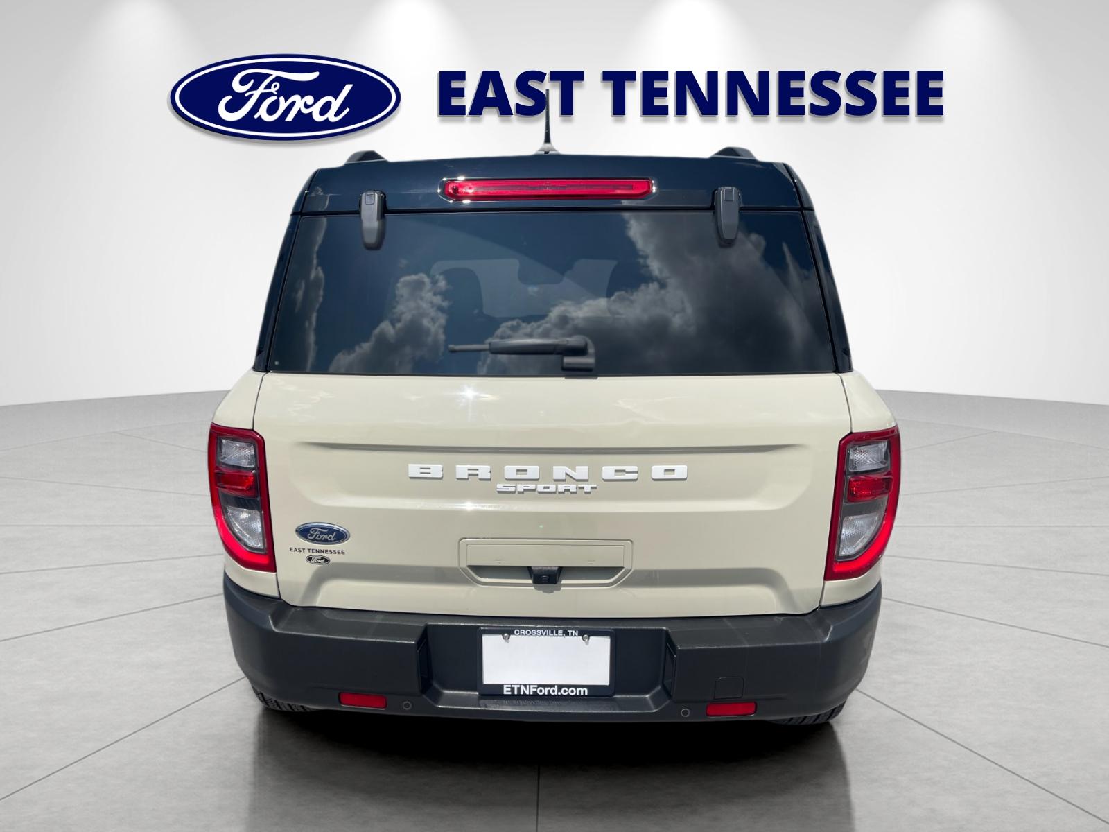 Used 2024 Desert Sand Ford Outer Banks image 4