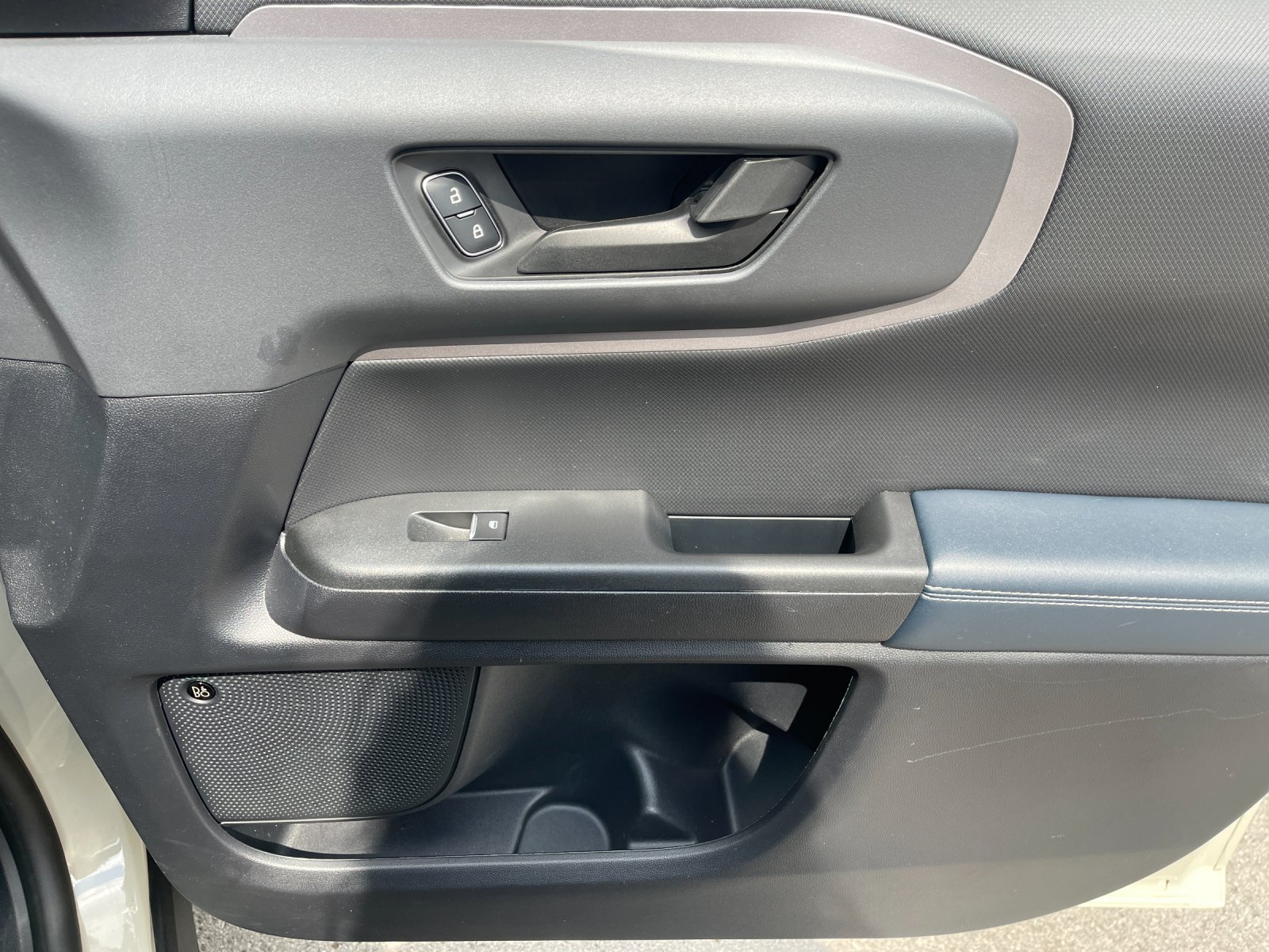 Used 2024 Desert Sand Ford Outer Banks image 19