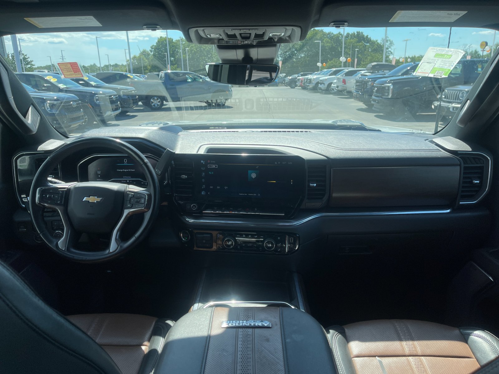 Used 2024 White Chevrolet High Country image 15