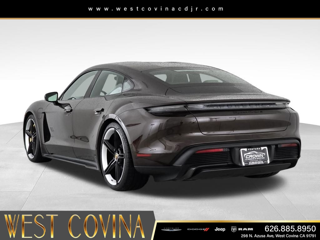 Used 2021  Porsche Turbo S image 5