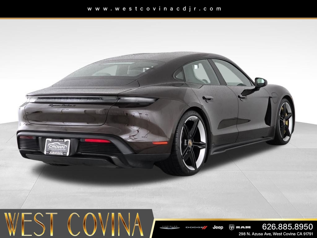 Used 2021  Porsche Turbo S image 7