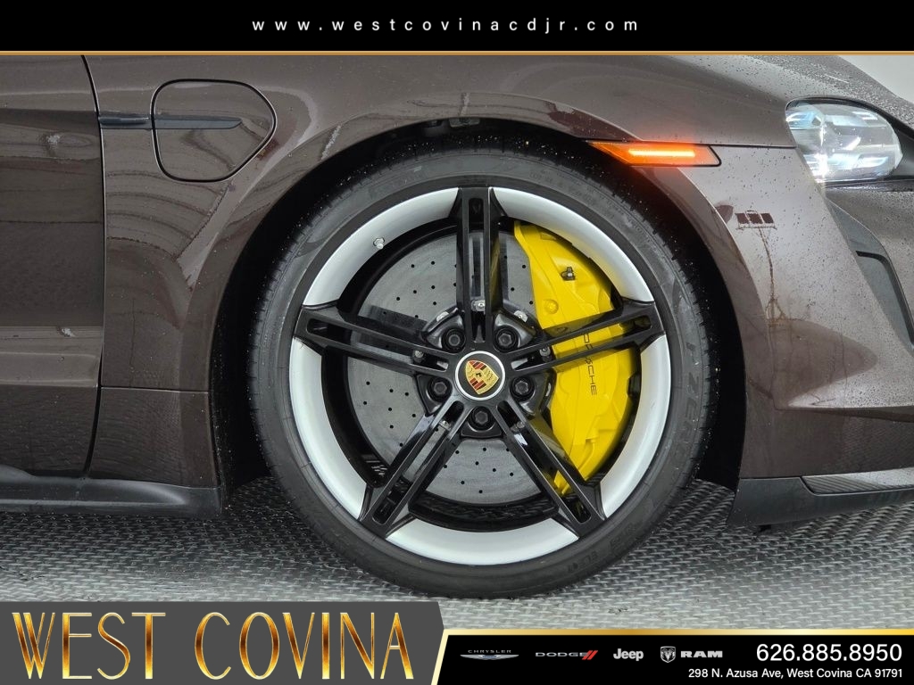 Used 2021  Porsche Turbo S image 16